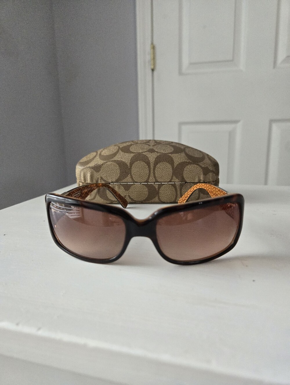 Coach Women's Vintage Delphine Tortoiseshell Sunglasses S443